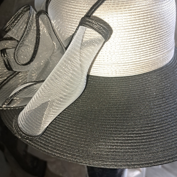 Beautiful black and gray 100!% Polypropylene "Special occasion" hat - Picture 3 of 9